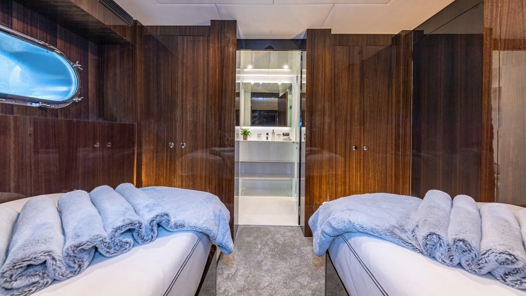 Lower Level Twin Cabin