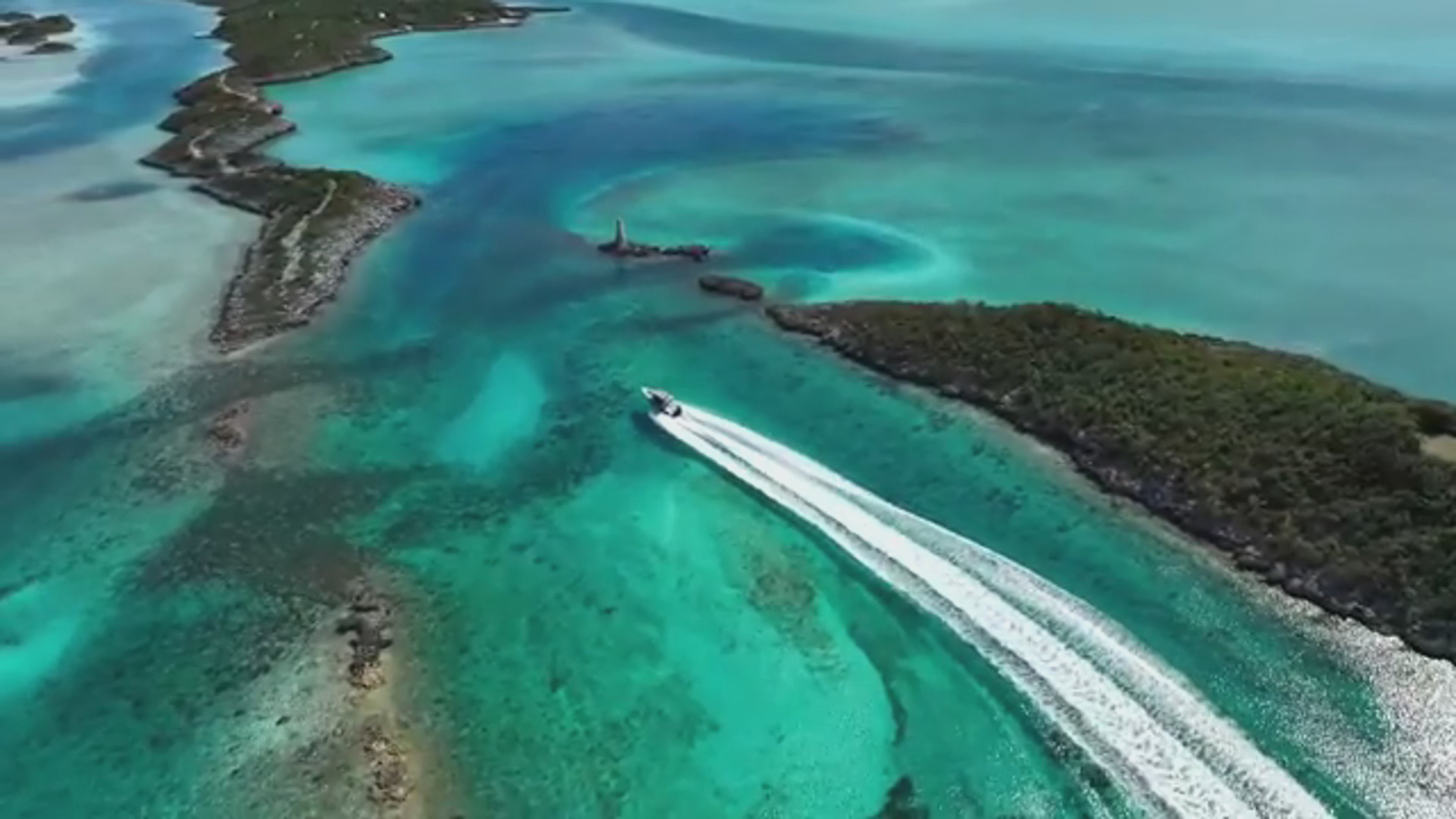 Experience the ultimate luxury yacht charter with Oculus Super Yacht. Enjoy private yacht experiences and unforgettable luxury yacht vacations in stunning destinations. Visit the Bahamas.